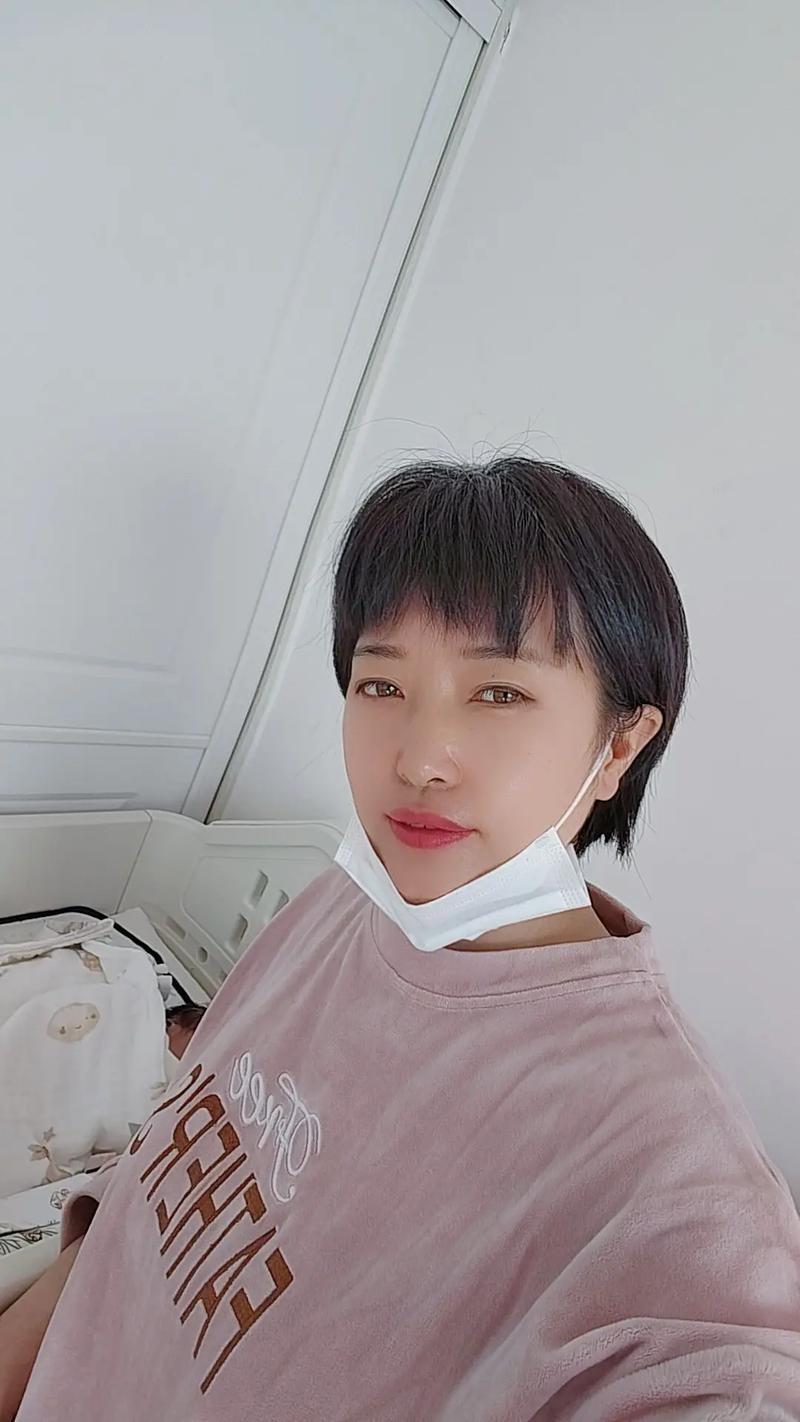 月嫂服务 #母婴护理 #生活处处有惊喜 感谢老客户的推荐